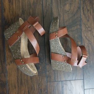 Size 11 Pierre Dumas wedge sandals